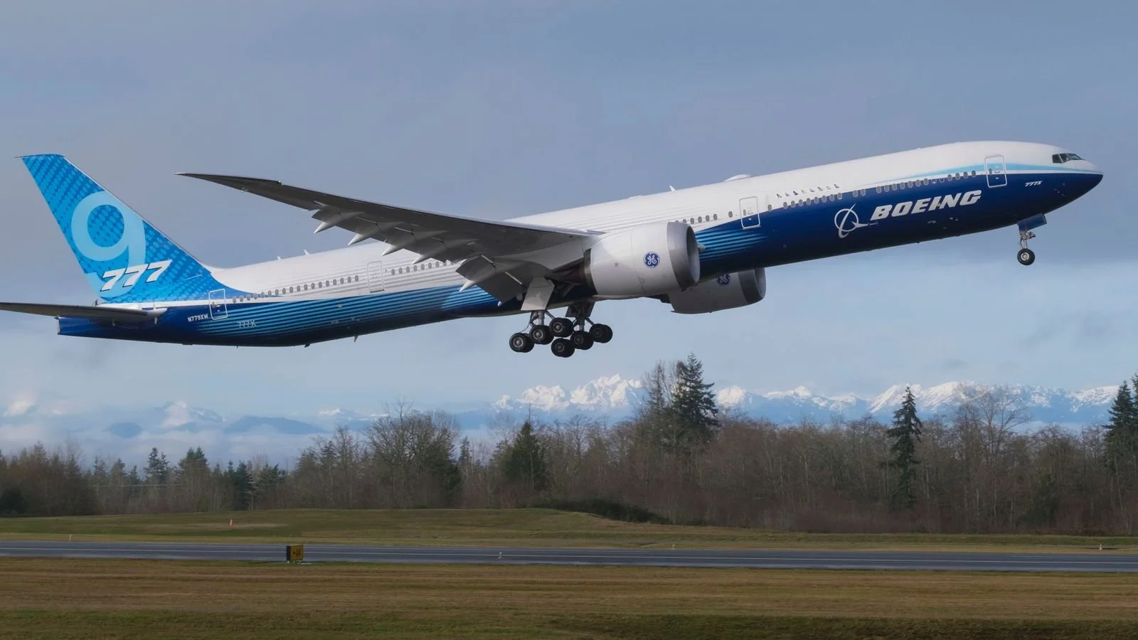 Modern Airliners - Boeing 777X. The all new 777-8 and 777-9